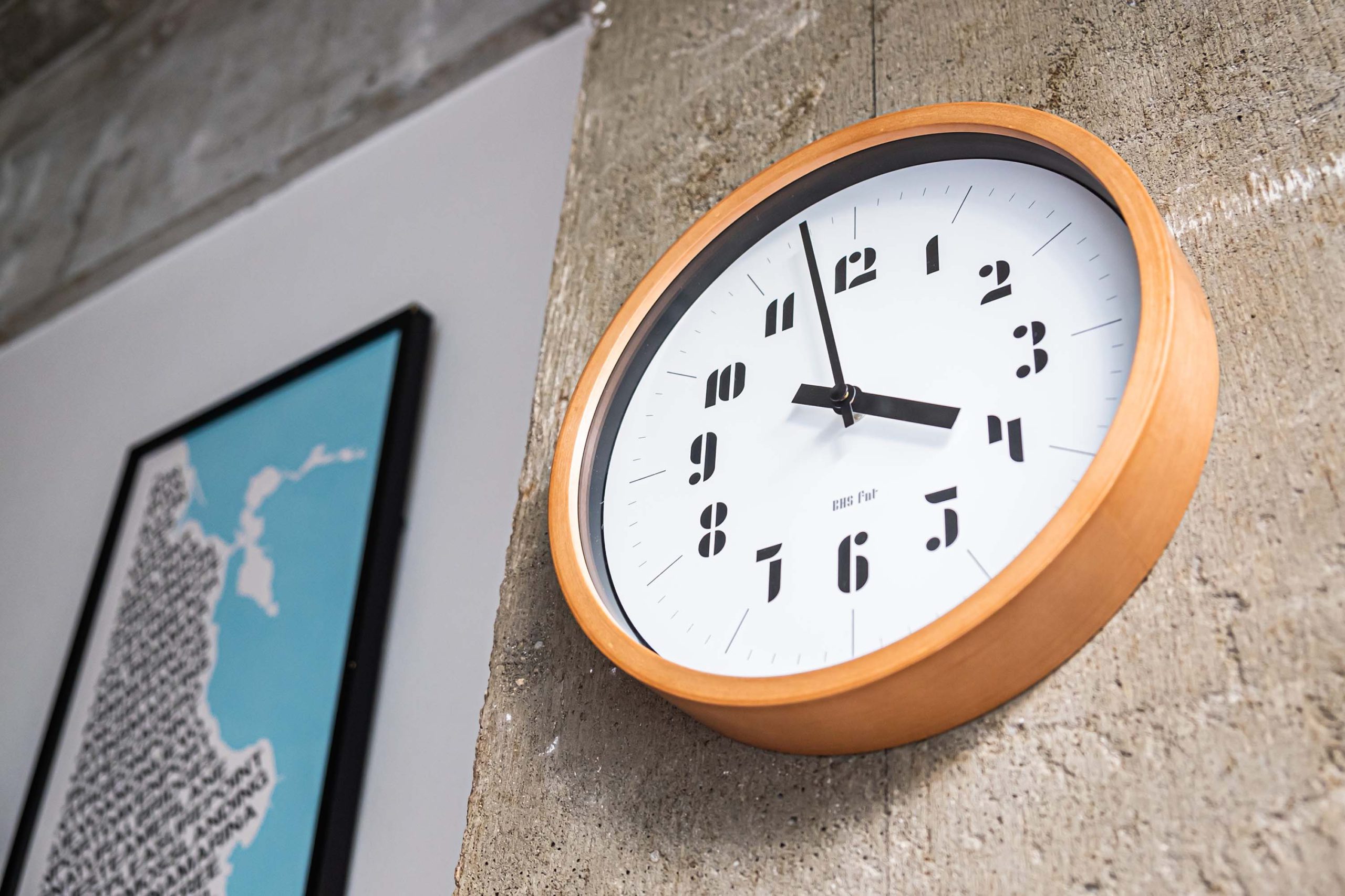 BAUHAUS Fonts Wall Clock / JOSCHMI - 有限会社エル・コミューン EL