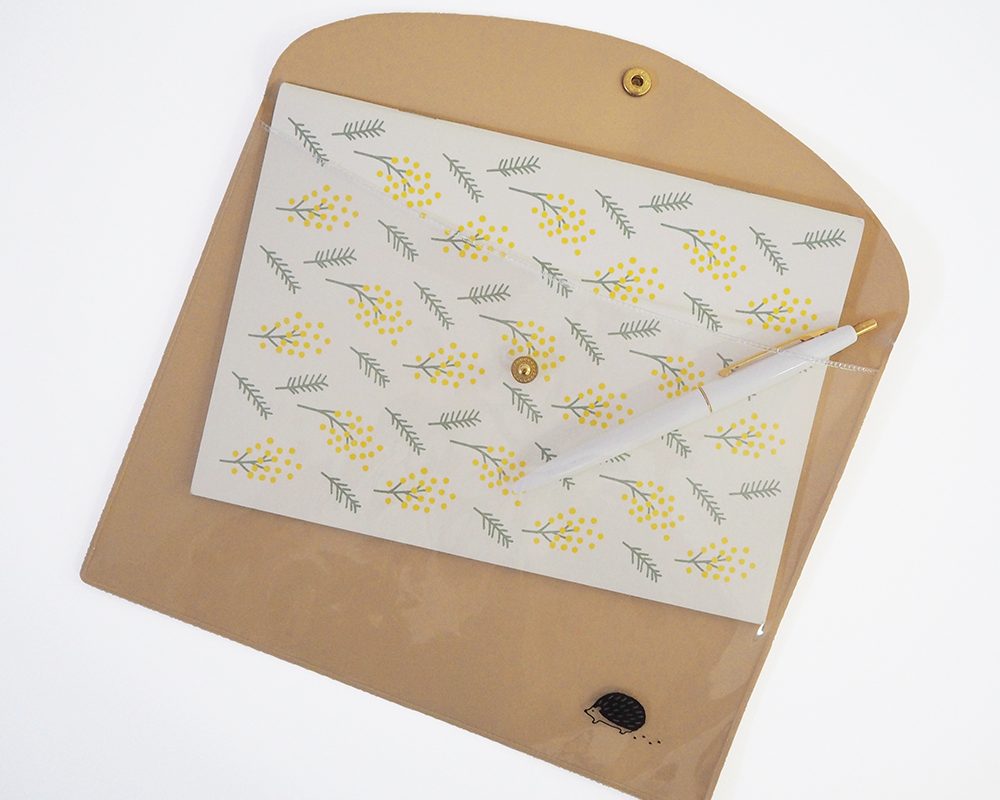 マトカ matoka エルコミューン ブレイクタイム　フラットケース　ハリネズミ hedgehog